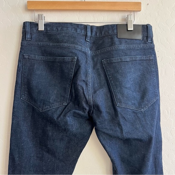 Theory Men’s Beryl Skinny Fit Jeans in Washed Indigo - Picture 7 of 9